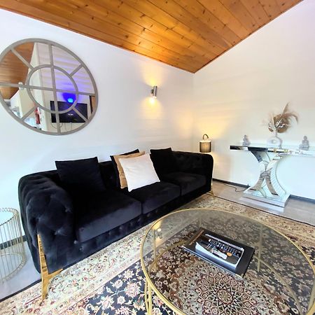 Magpie 2 Hot Tub Huntersmoon-Warminster-Longleat-Wiltshire Villa Екстериор снимка