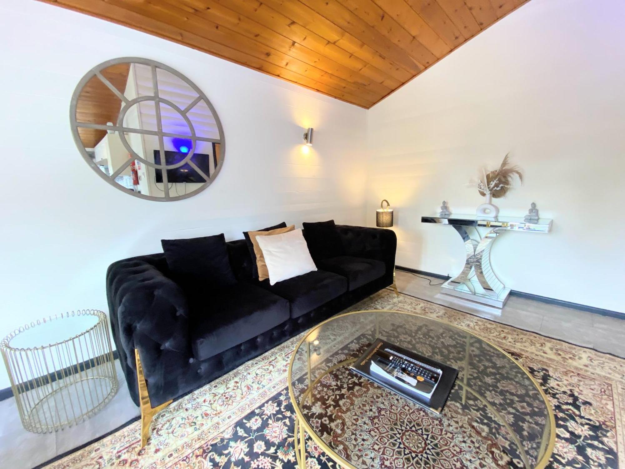 Magpie 2 Hot Tub Huntersmoon-Warminster-Longleat-Wiltshire Villa Екстериор снимка